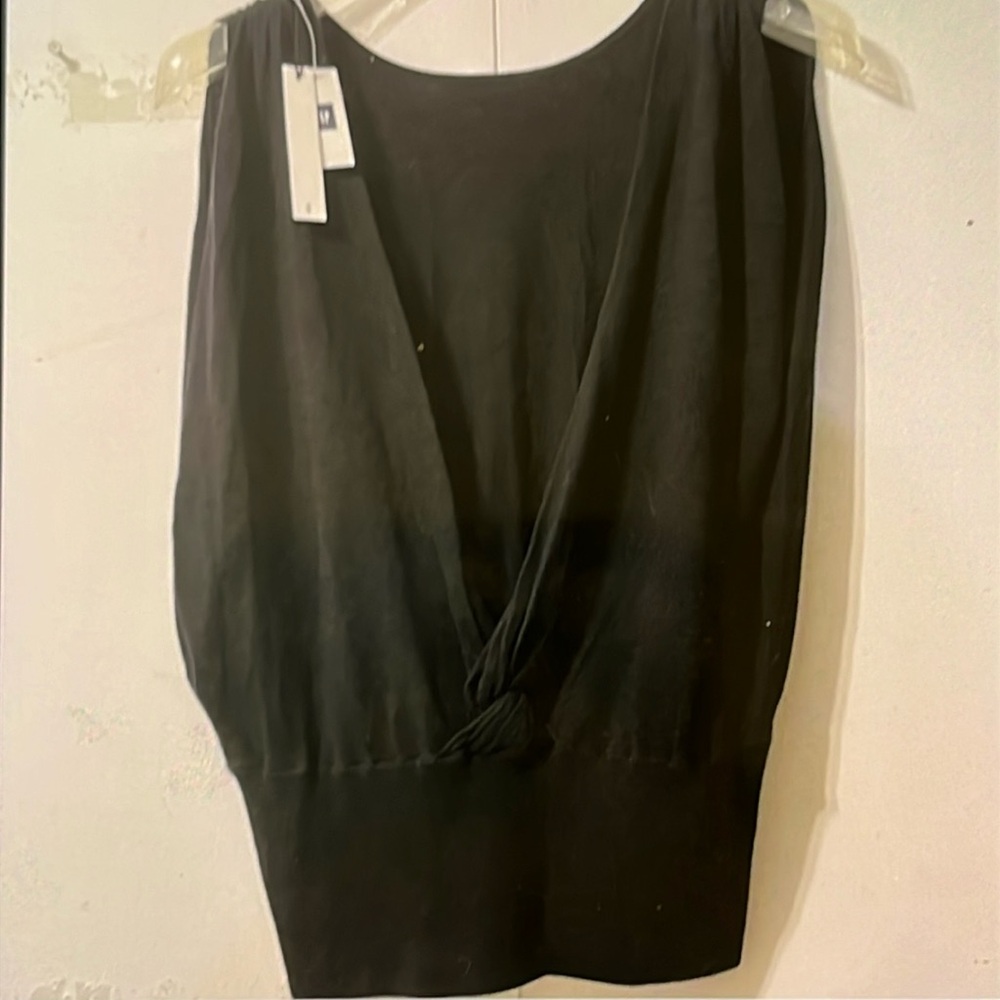 GAP Black Boxy Sleeveless Tank Top